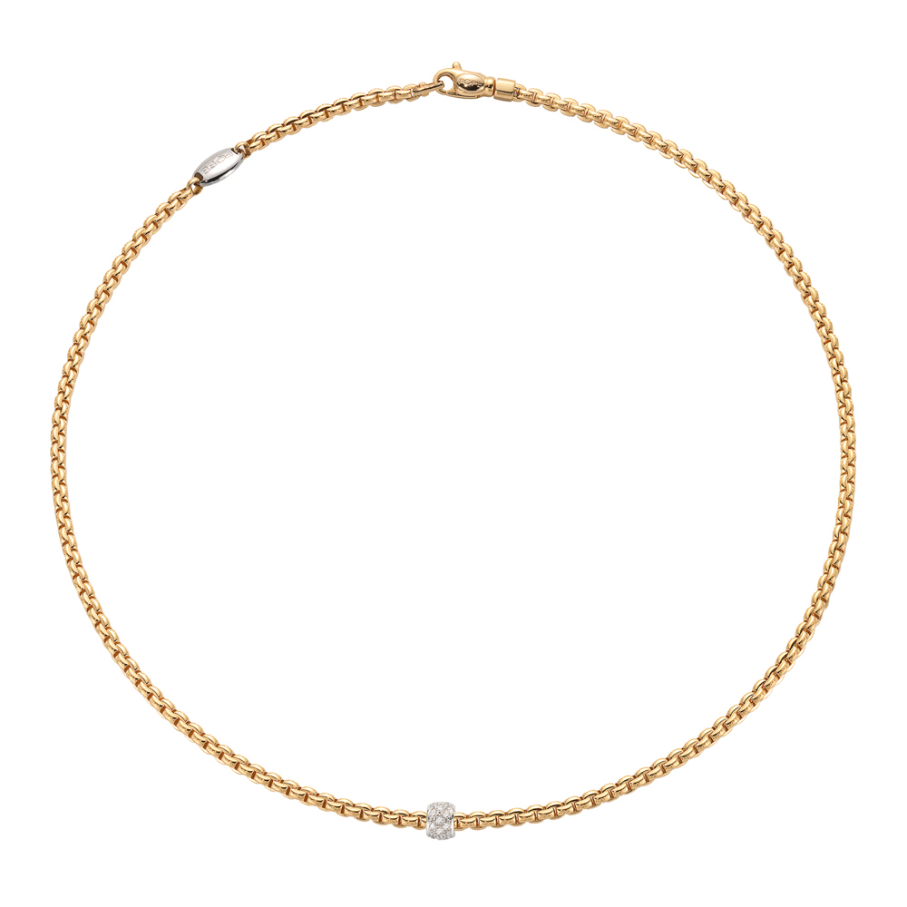 Eka Necklace with diamond pavé