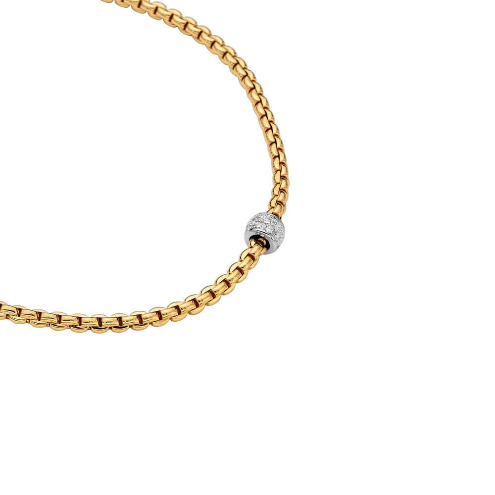 Eka Necklace with diamond pavé